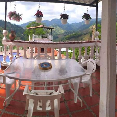 Apartamento Campestre マニサレス エクステリア 写真